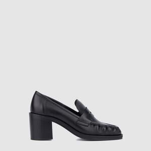 Aquatalia Josette Classic Retro Y2K Nappa Heel Mocasines in Black size 11